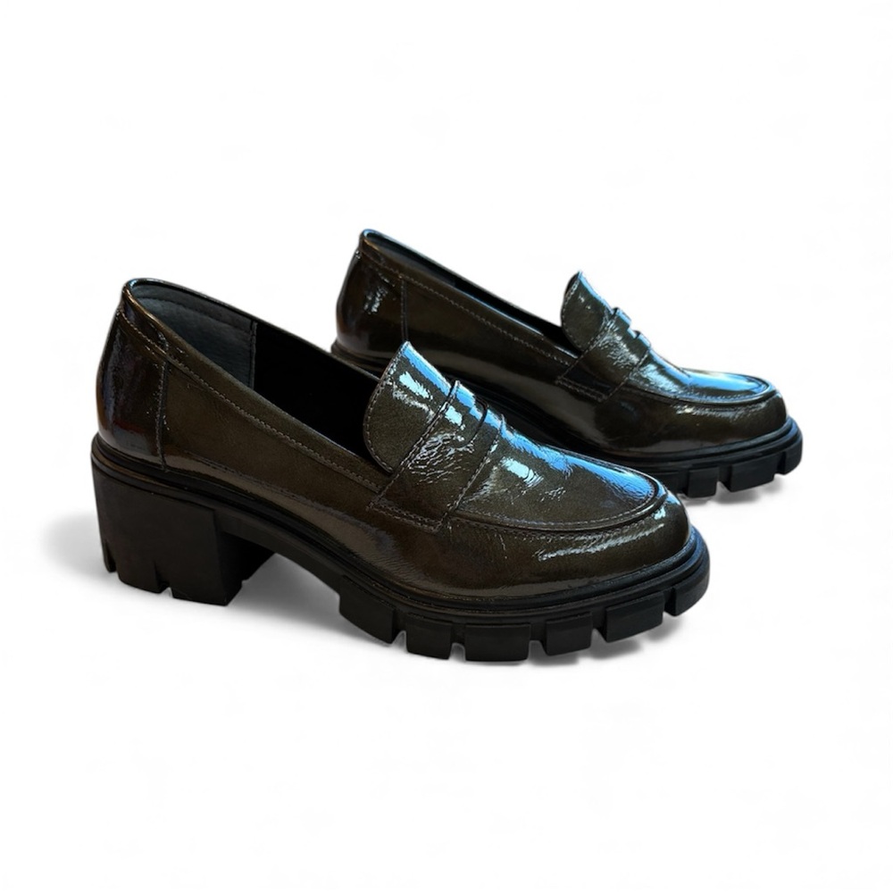 Crown Vintage Women Charcoal Patent Leather Size 7.5